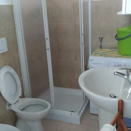 Casa Corso Umberto 244 Piano 3° Appartamento *